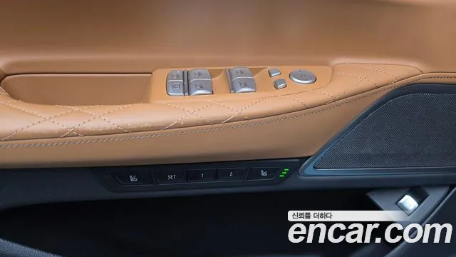 BMW 7-Series 2020 thumb 11