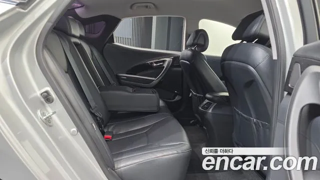 Hyundai Grandeur 2016 thumb 12