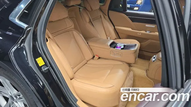 Genesis G90 2022 thumb 12