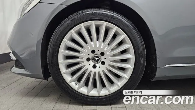 Mercedes-Benz S-Класс 2020 thumb 5