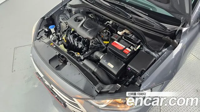Hyundai Avante 2017 thumb 5