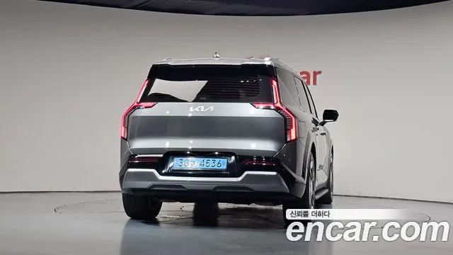 Kia EV9 2023 thumb 3