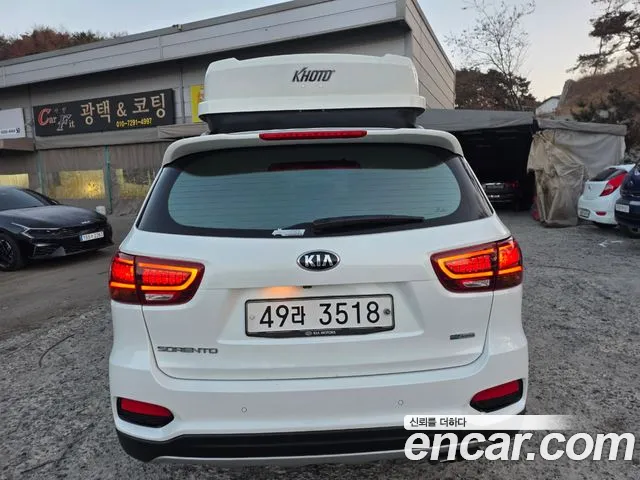 Kia Sorento 2019 thumb 4