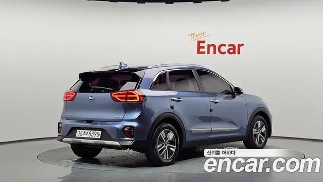 Kia Niro 2019 thumb 2