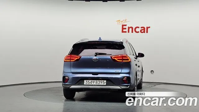 Kia Niro 2019 thumb 4