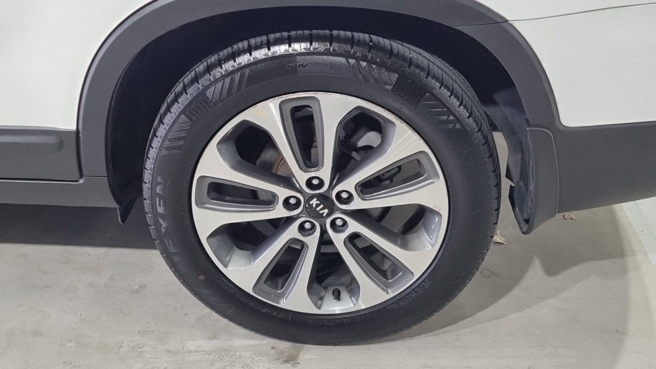 Kia Sorento 2012 thumb 5