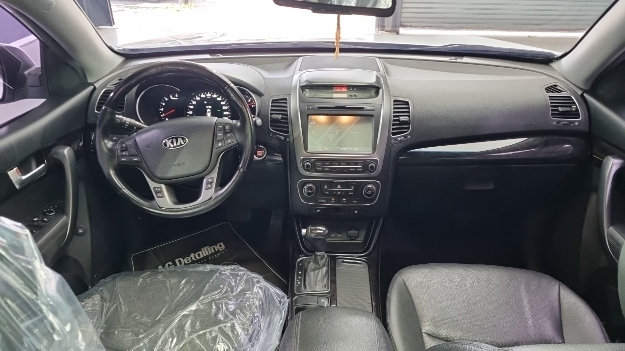 Kia Sorento 2012 thumb 7