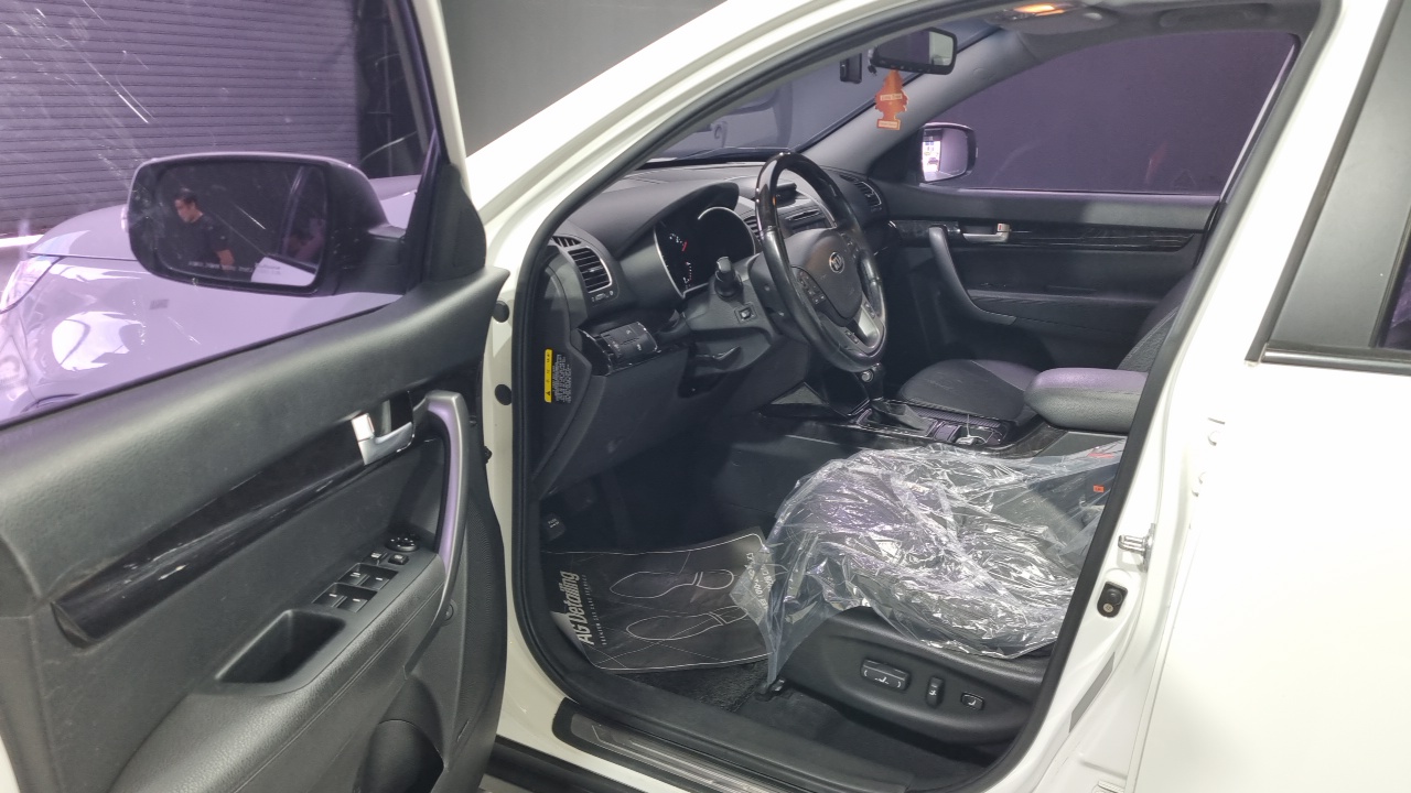 Kia Sorento 2012 thumb 10