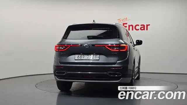 Renault-KoreaSamsung Koleos 2017 thumb 4