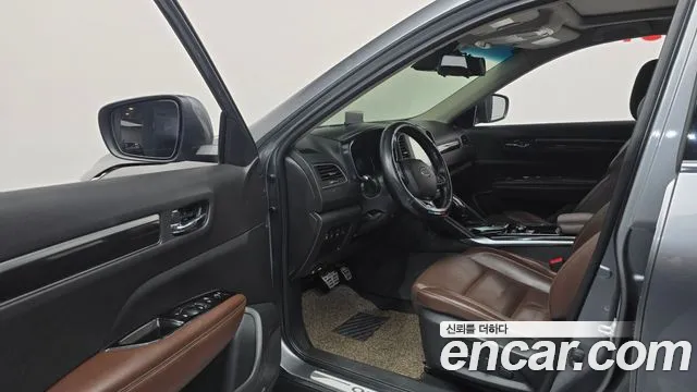 Renault-KoreaSamsung Koleos 2017 thumb 10