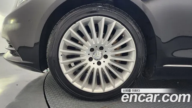 Mercedes-Benz S-Класс 2015 thumb 5
