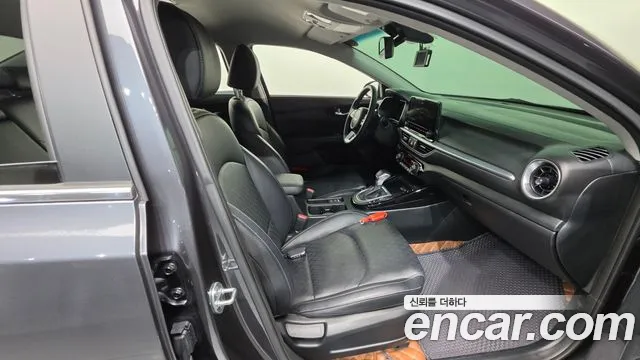 Kia K3 2022 thumb 10