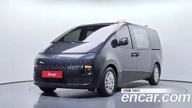 Hyundai Staria 2023 thumb 12