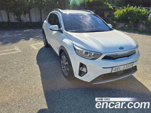 Kia Stonic 2018 thumb 3