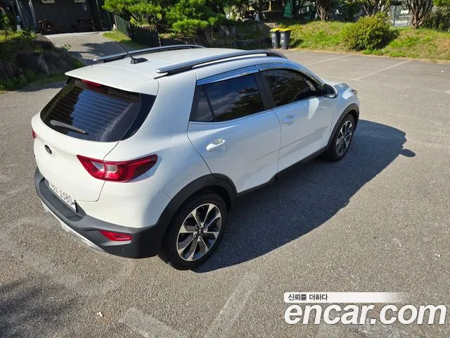 Kia Stonic 2018 thumb 6