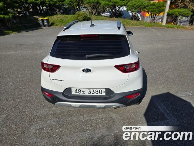 Kia Stonic 2018 thumb 8