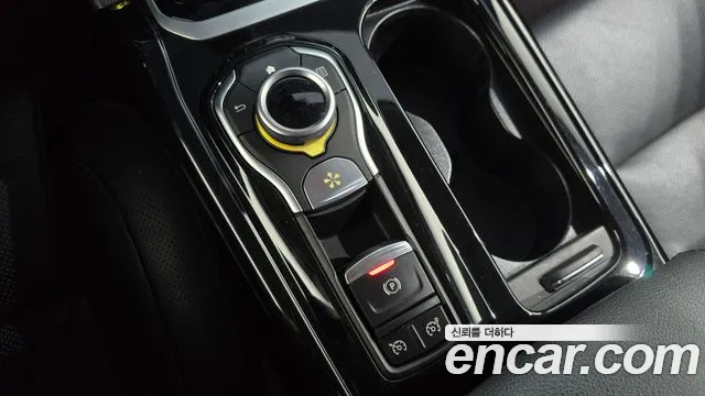 Renault-KoreaSamsung Megane 2017 thumb 9