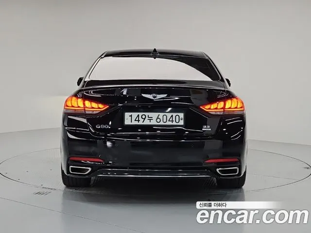 Genesis G80 2017 thumb 3
