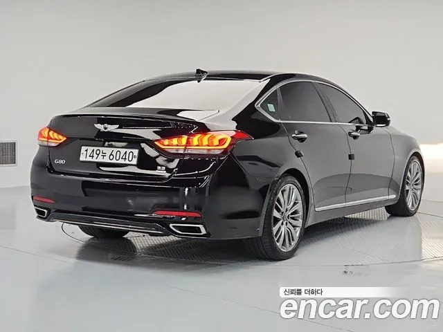 Genesis G80 2017 thumb 4