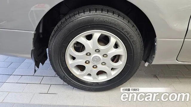 Hyundai Starex 2014 thumb 5