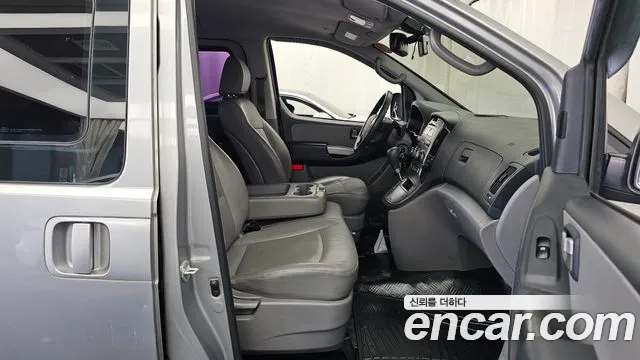 Hyundai Starex 2014 thumb 11