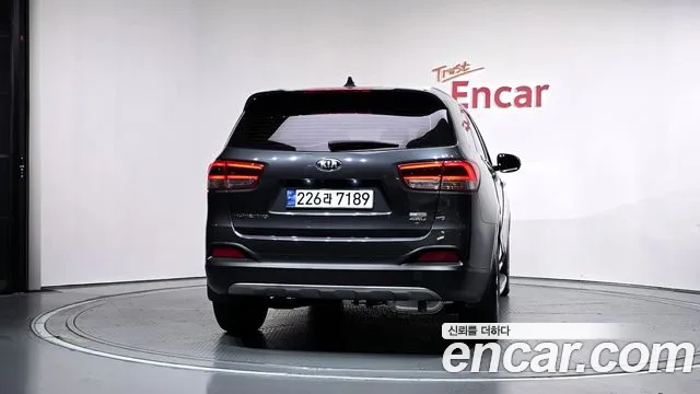 Kia Sorento 2015 thumb 3