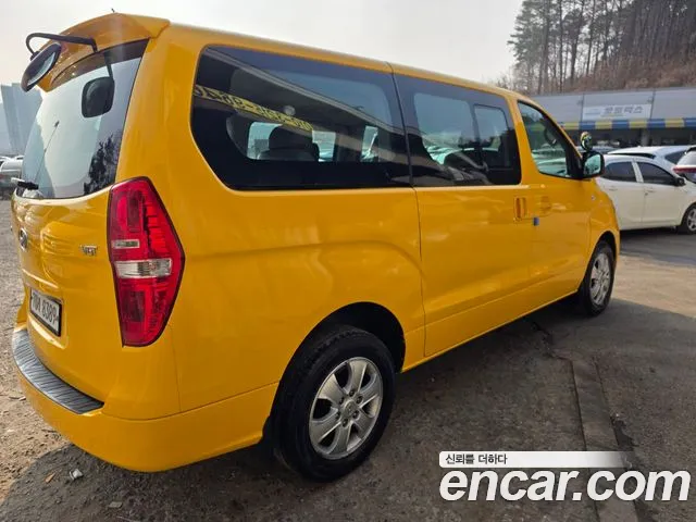 Hyundai Starex 2016 thumb 5