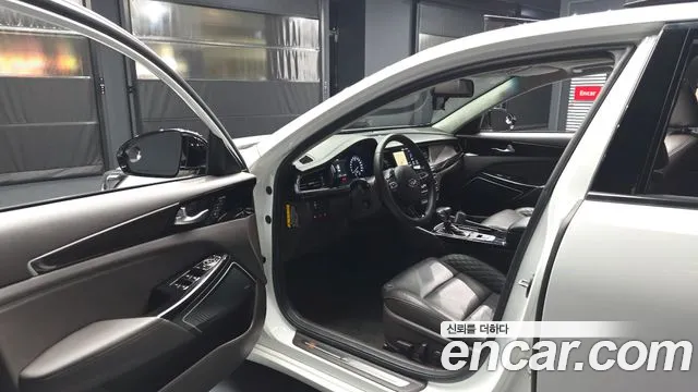Kia K7 2017 thumb 9