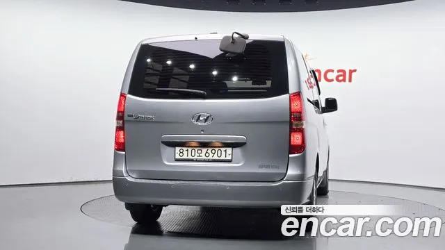 Hyundai Starex 2014 thumb 4