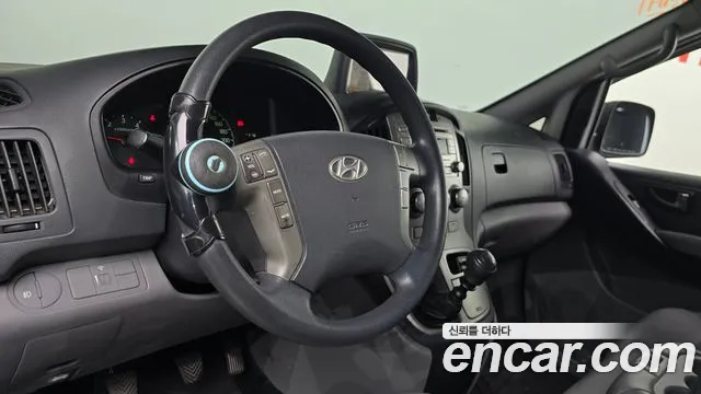 Hyundai Starex 2014 thumb 12