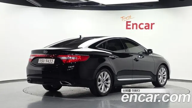 Hyundai Grandeur 2012 thumb 2