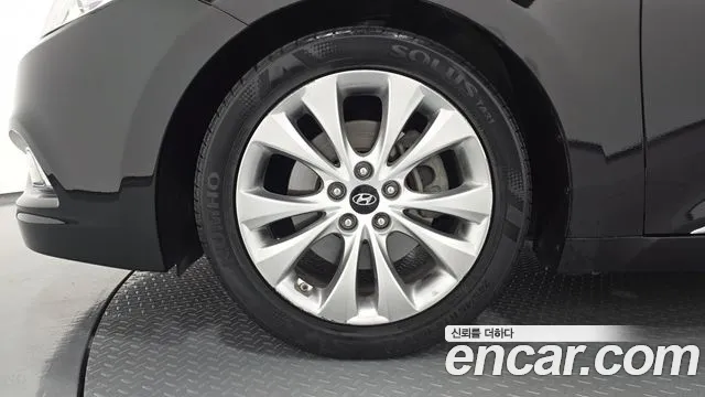 Hyundai Grandeur 2012 thumb 5