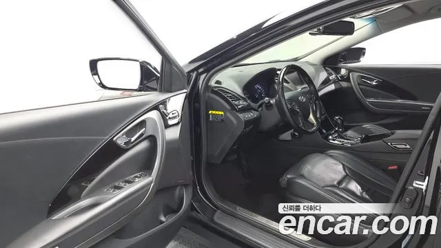 Hyundai Grandeur 2012 thumb 10