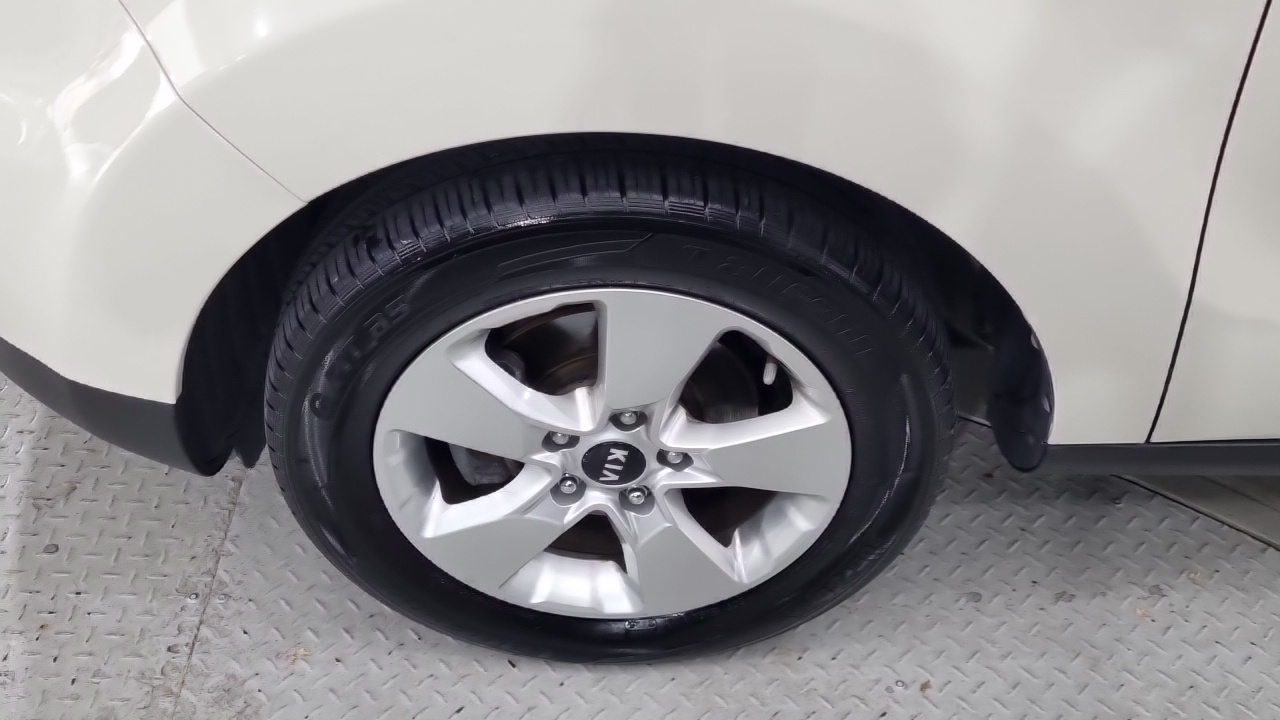 Kia Soul 2017 thumb 5
