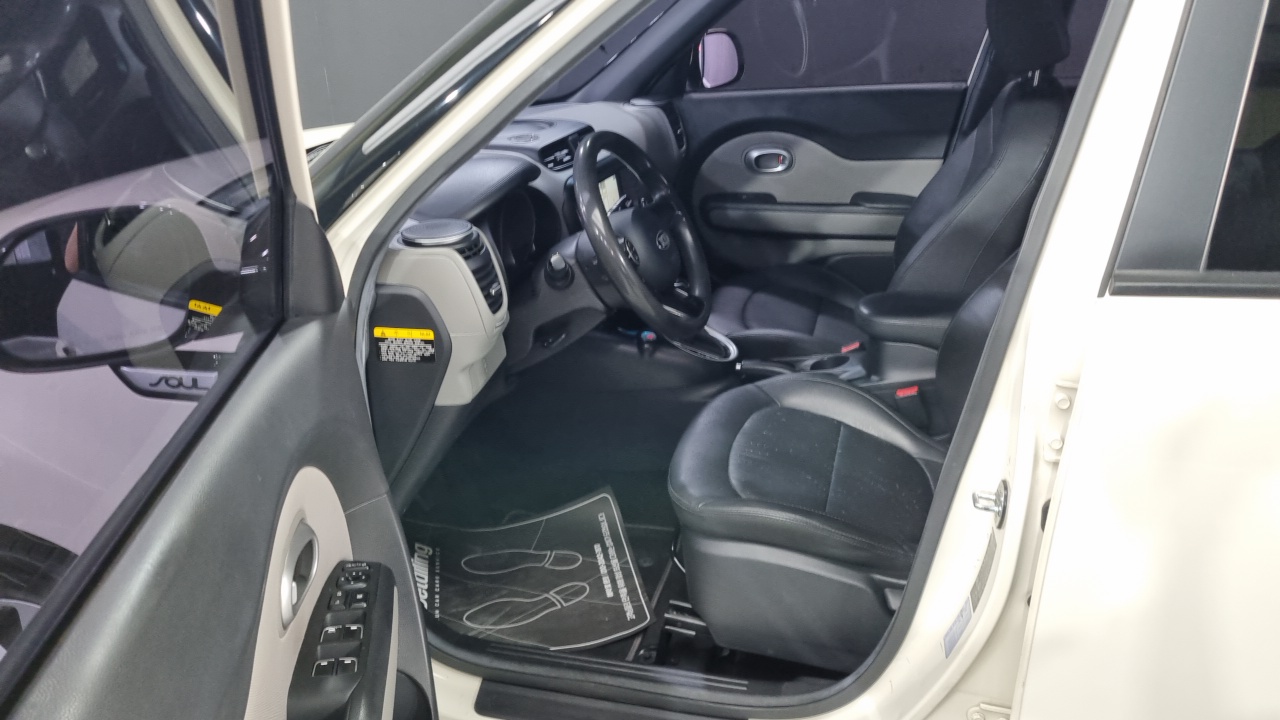 Kia Soul 2017 thumb 10