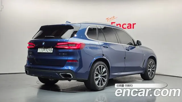 BMW X5 2019 thumb 2