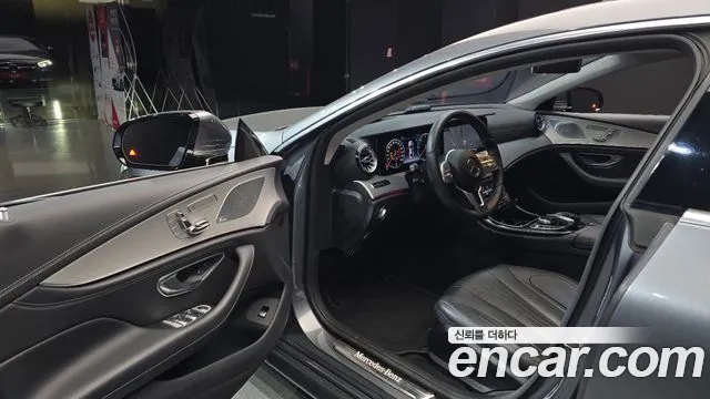Mercedes-Benz CLS-Class 2019 thumb 10