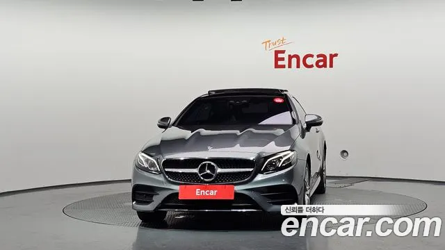 Mercedes-Benz E-Класс 2017 thumb 3