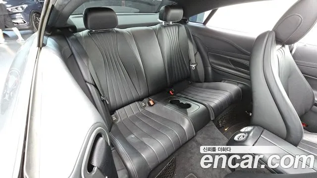 Mercedes-Benz E-Класс 2017 thumb 11