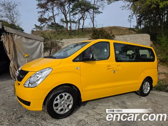 Hyundai Starex 2014 thumb 3