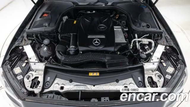 Mercedes-Benz E-Класс 2021 thumb 6