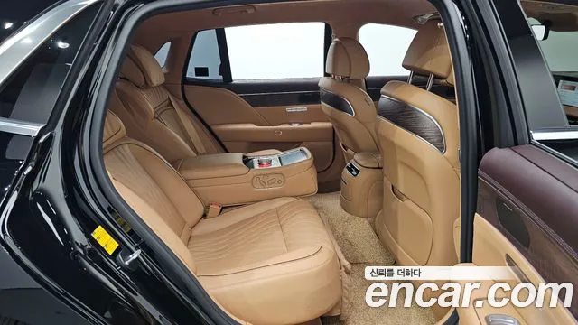 Genesis G90 2023 thumb 11