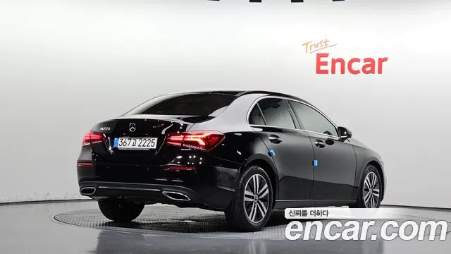 Mercedes-Benz A-Класс 2021 thumb 2
