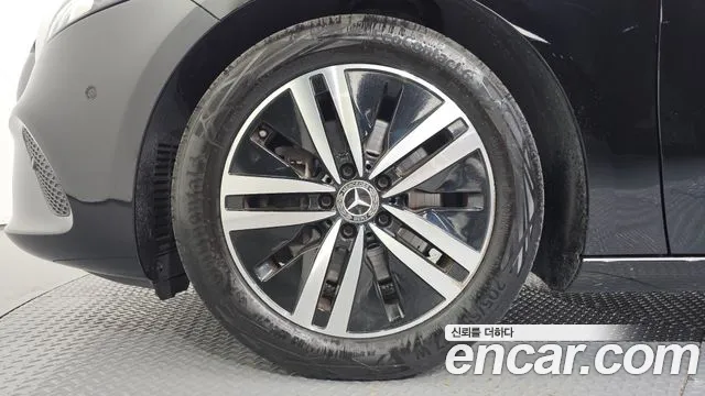 Mercedes-Benz A-Класс 2021 thumb 5