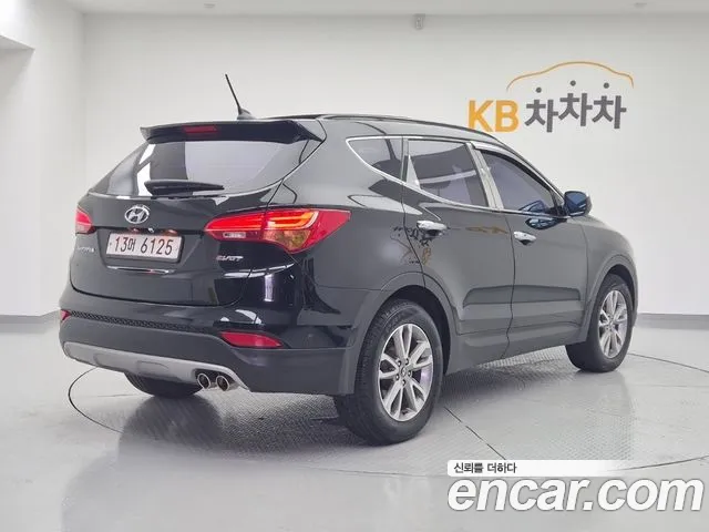 Hyundai Santa Fe 2013 thumb 4