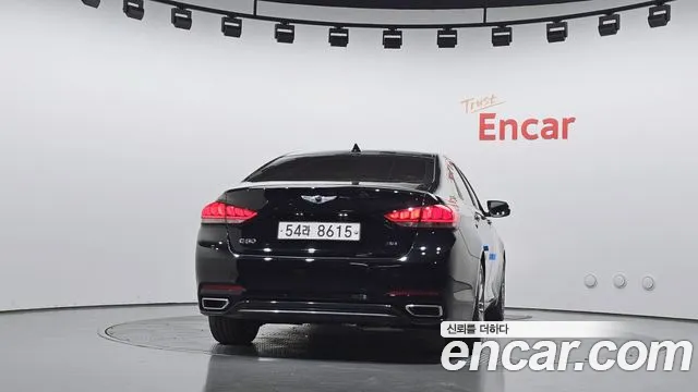 Genesis G80 2017 thumb 4