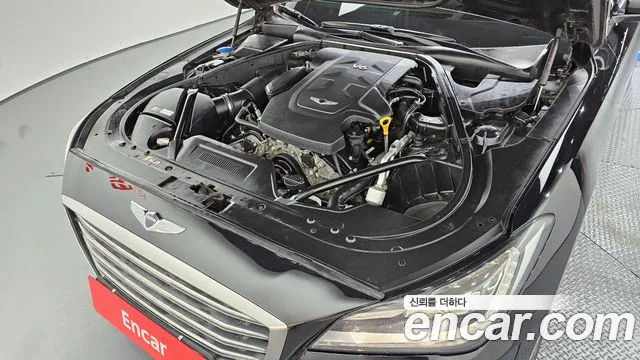 Genesis G80 2017 thumb 6