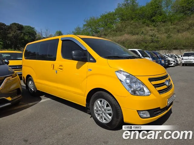 Hyundai Starex 2015 thumb 3