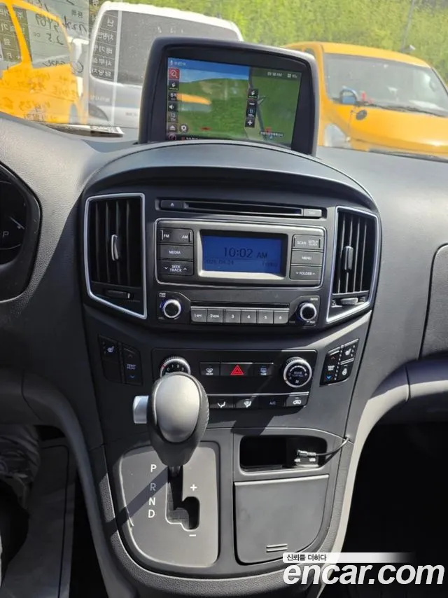 Hyundai Starex 2015 thumb 8