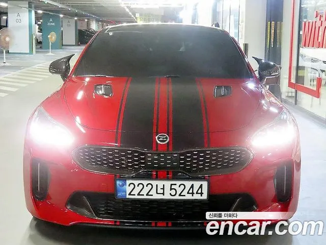 Kia Stinger 2018 thumb 2
